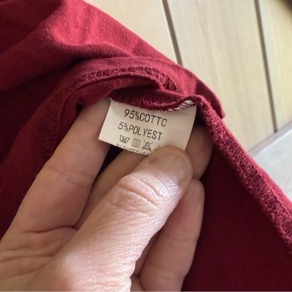 Burgundy Bodycon Dress with Ruching - Picture 4 of 6